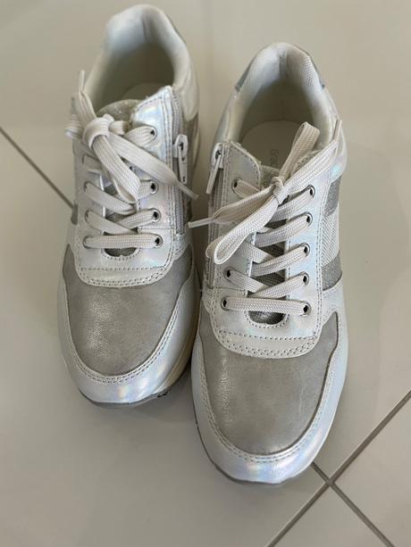 Topanky, graceland,37