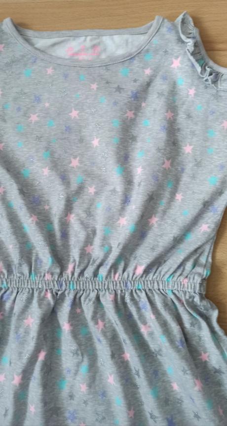 Šedé šaty s hviezdami, f&f,134