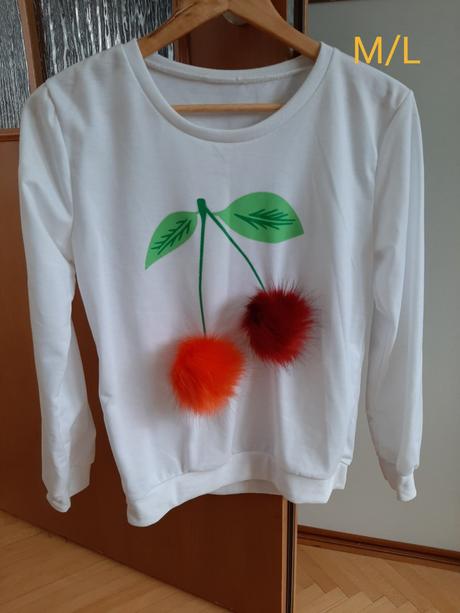 Mikina s pripinacimi brmbolacami, m