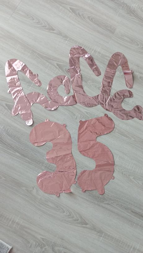 Balónová výzdoba na 35, 