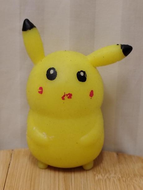 Retro antistresov stláčaci pokémon pikachu squishy,