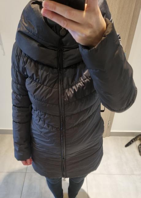 Dlhšia čierna bunda, m