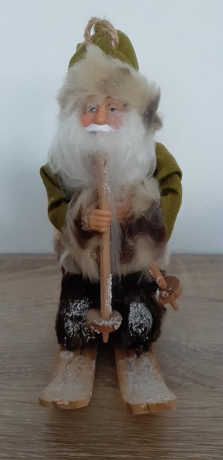 Mikulaš na lyžiach, 