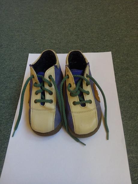 Detské poltopánky, 22