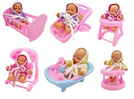 Bábätko s doplnkami,