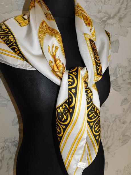 Kvalitná luxusna hodvabna elegantná šatka, l