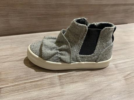 Detské poltopánky, zara,23