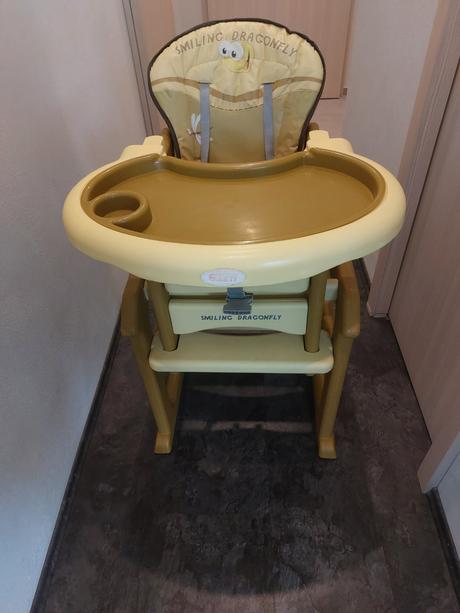 Detská jedálenská stolička, 