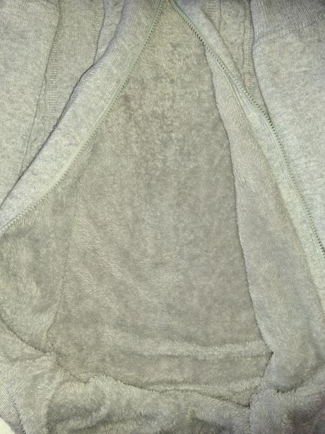 Dámsky sveter s kapucňou., l