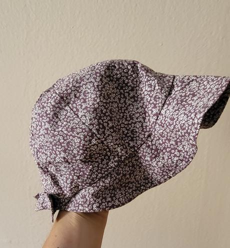 Klobúčik pdl, pompdelux,92