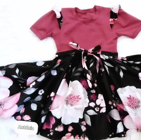 Točive kvetinové šaty, 50 - 170