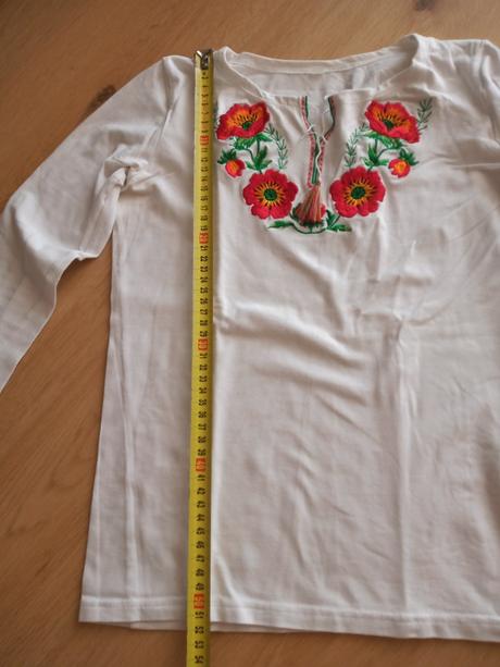 Tričko s výšivkou kvetov, s