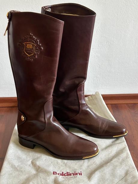 Hnedé celokožené čižmy zn.baldinini made in italy, baldinini,39