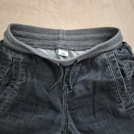 Riflové nohavice 164, chapter young,164