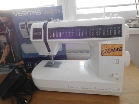 Šijací stroj veritas jeans,, 