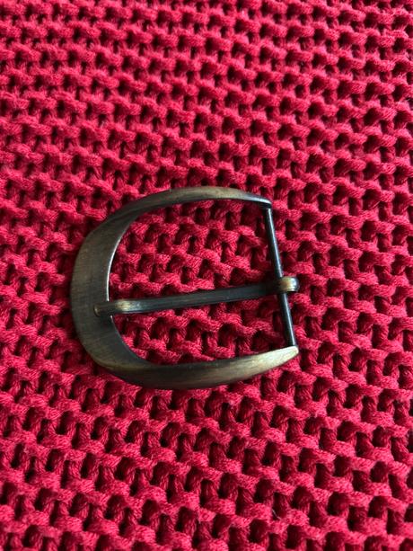 Pracka kovová na opasok, 