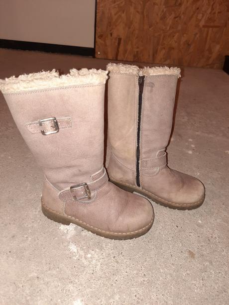 Kožené čižmy, 27