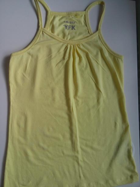 Tričko na ramienka., 152