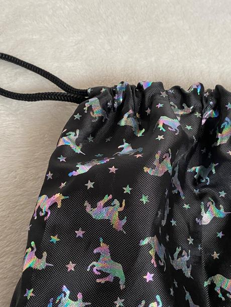 Vak s jednorožcami, 