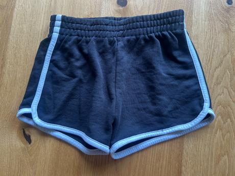 Kraťasky, reserved,134