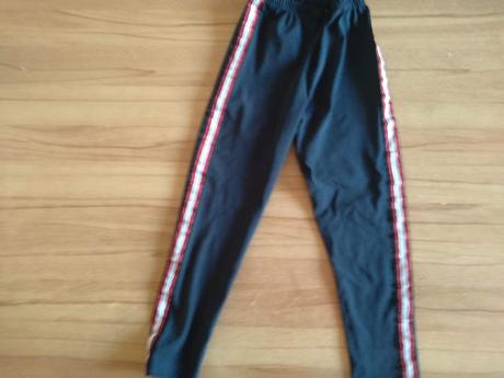 Legíny/tenké tepláčky, 122