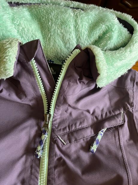 Outdoorová bunda adidas s kapucňou, adidas,110