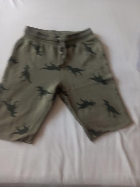 Kratke teplaky, h&m,134