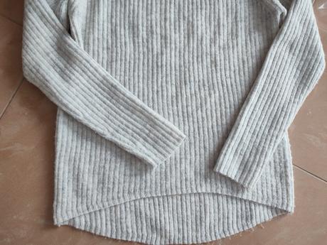 Dámsky sveter(rolák)amisu, amisu,xs