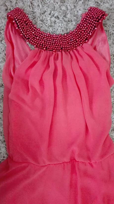 Dámske spoločenské šaty, 36