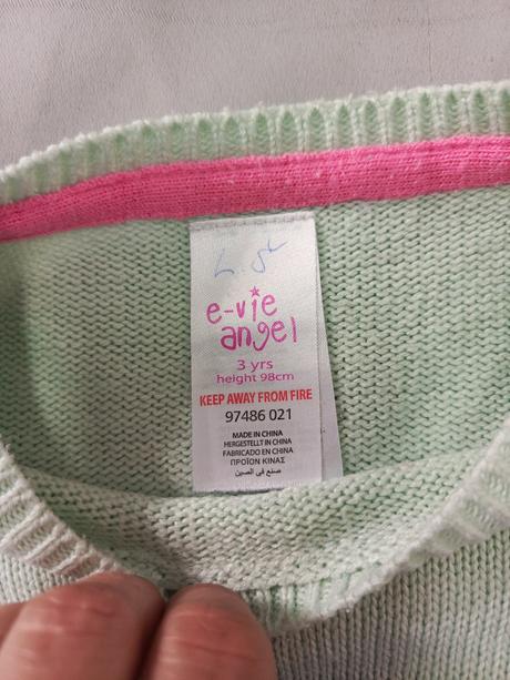 Svetrík, evie angel,92