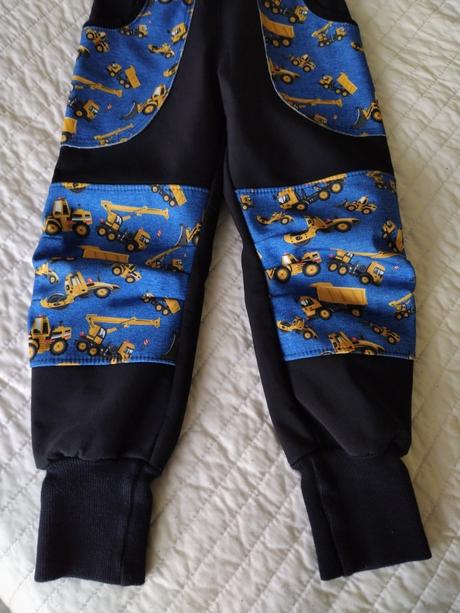 Softshelové nohavice, 116