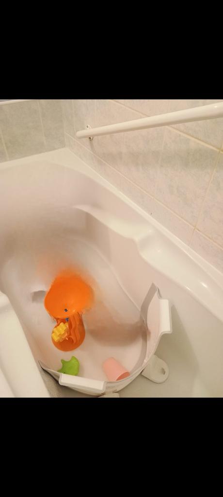 Priehradka do vane babydam, 