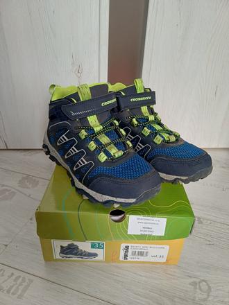 Turistické topánky, 35