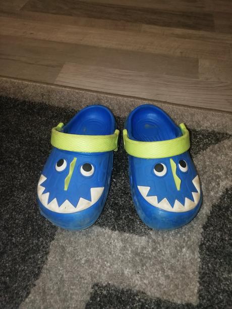 Detské šľapky, 24