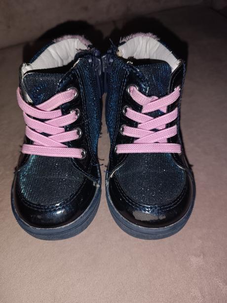 Vyššie topanky-tenisky, 20