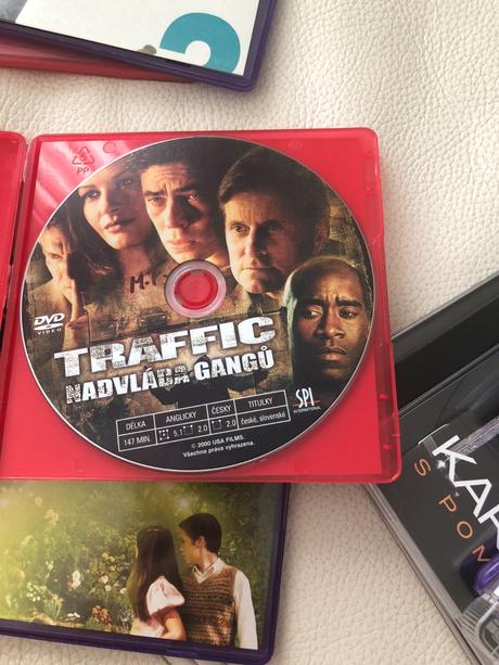 Dvd traffic nadvláda gangú,