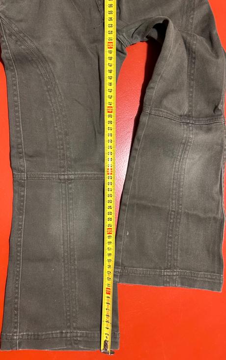 Dievčenské rifle do zvona, 116