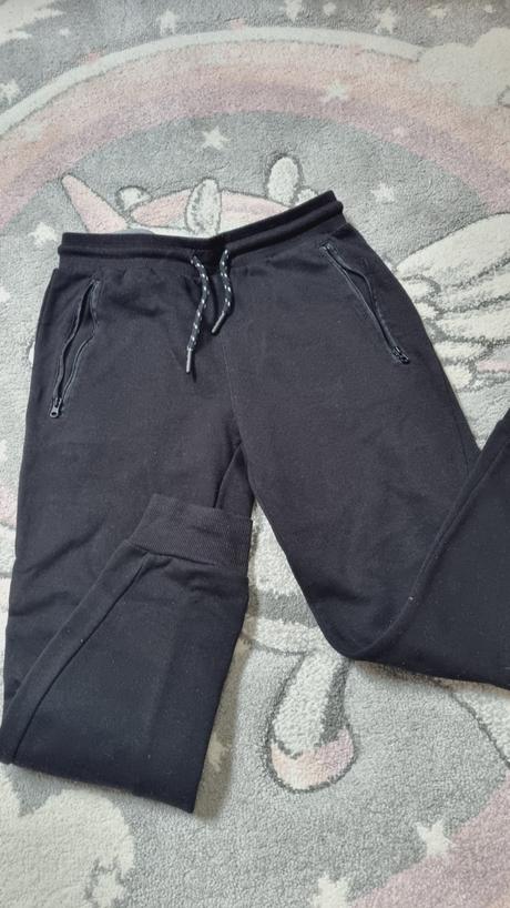 B3392 tepláky, reserved,152