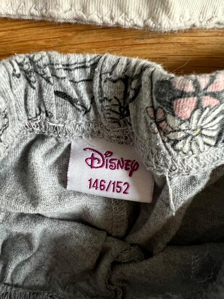 Bavlnene pyzamo disney princezny, 146