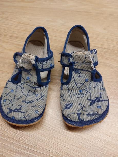 Papučky beda, beda,27