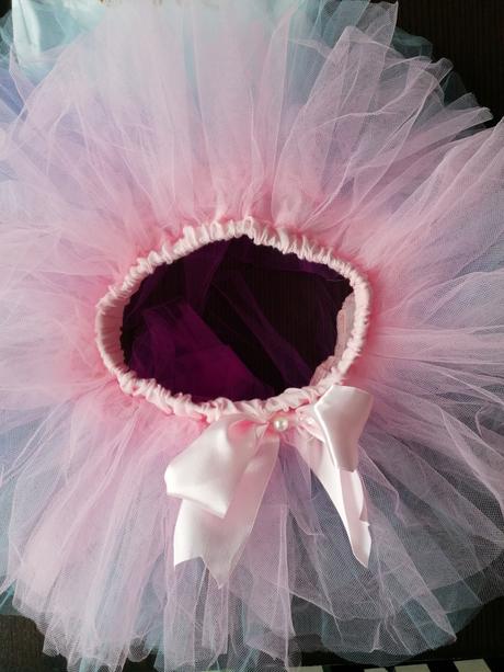 Komplet na 1. narodeniny, 80