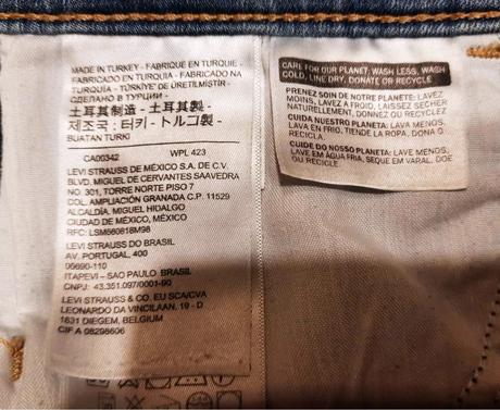 Predám  dámske rifle levis premium veľ.27 (s-m), levis,s