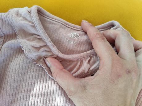 Predám oblečenie, 86–98