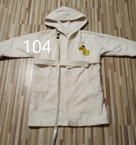 Teplučký župan 104, 104