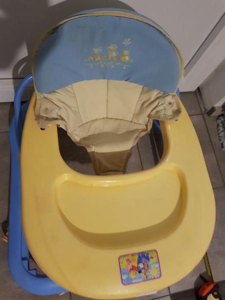 Chodítko darujem k nákupu, 