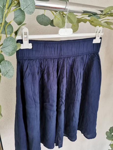 Sukňa ľahká, letná, s