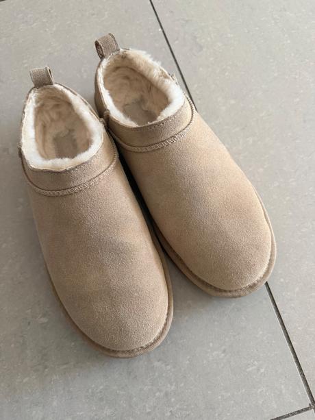 Ugg, ugg,39