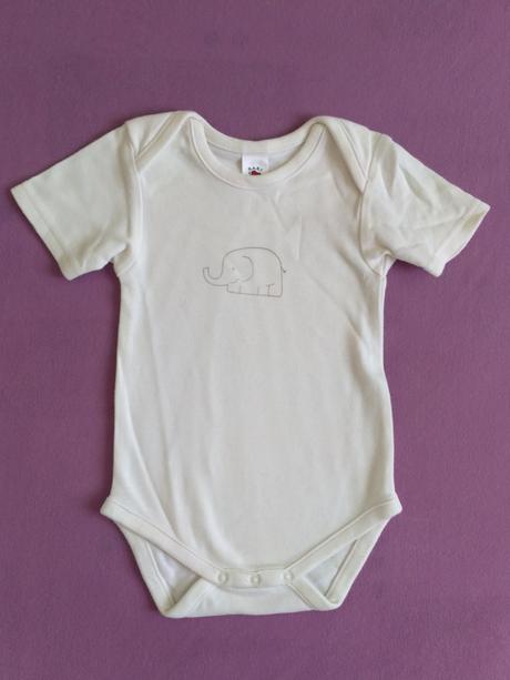 2 x body s krátkym rukávom s vtáčikom a sloníkom, c&a,74