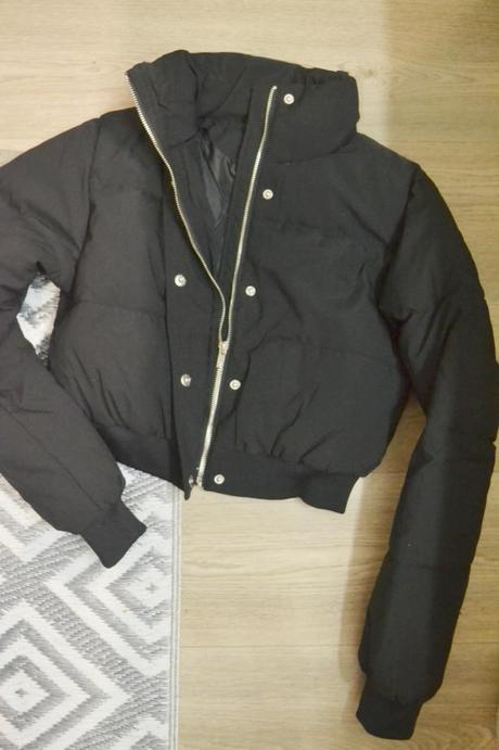 Sexi kratšia bundička s patentom xs/m, m