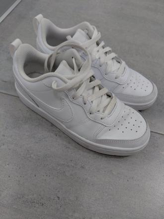 Tenisky, nike,33
